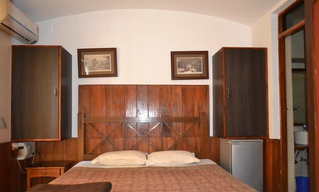 Casa Tropicana - Hotel & Homestays Panaji Exteriör bild