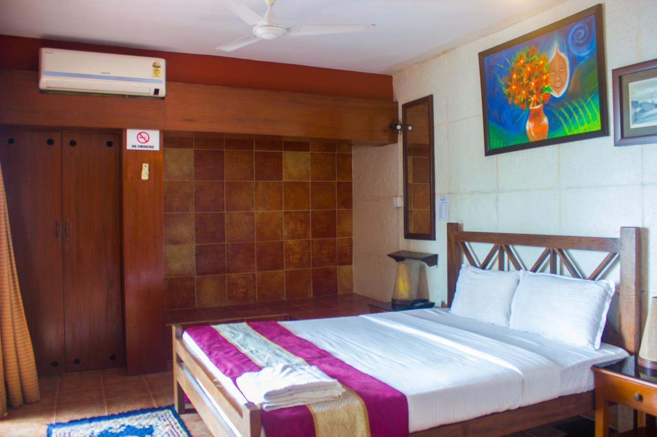 Casa Tropicana - Hotel & Homestays Panaji Exteriör bild